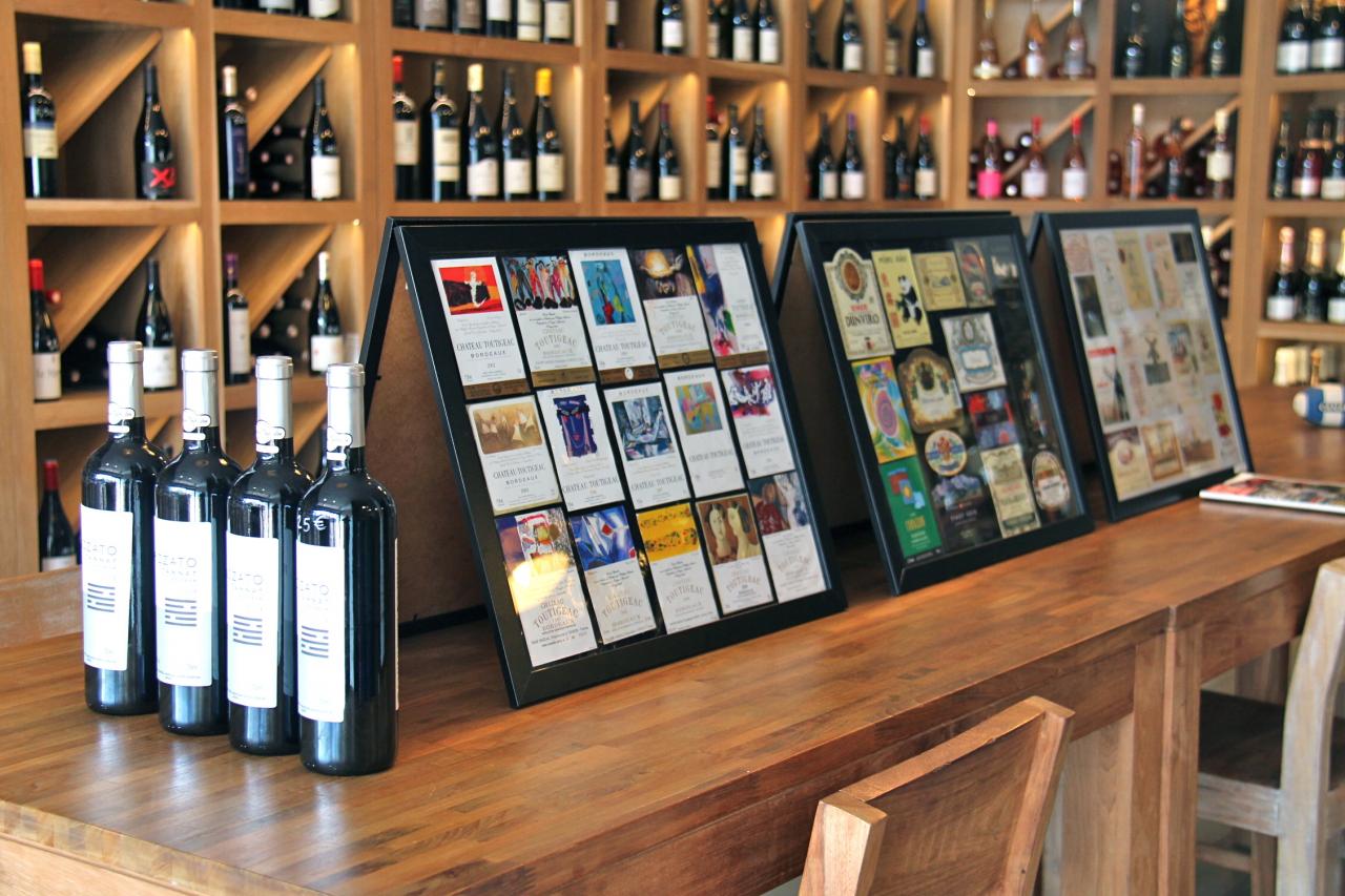 Caveau  Wine spot  Montpellier